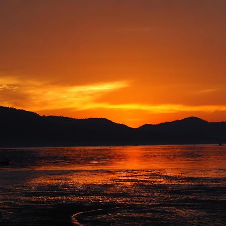 Modern Sunset Sea House Lam Sai Vila Ko Yao Noi Exterior foto