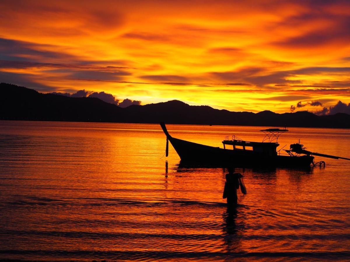 Modern Sunset Sea House Lam Sai Vila Ko Yao Noi Exterior foto